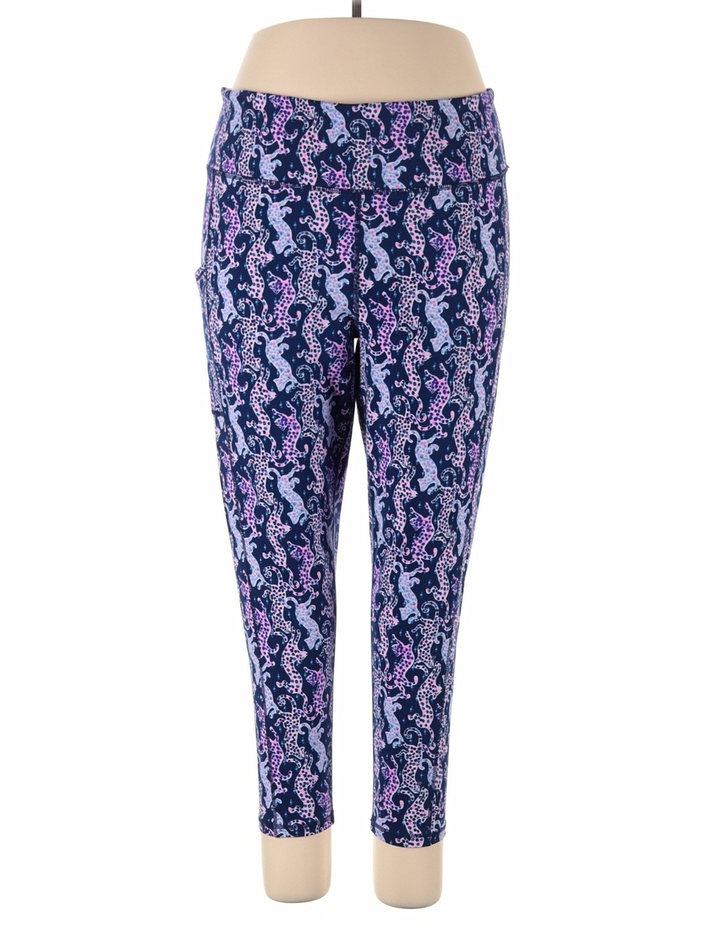 Lilly Pulitzer Luxletic Navy Seahorse Capri Leggings | Size XXL